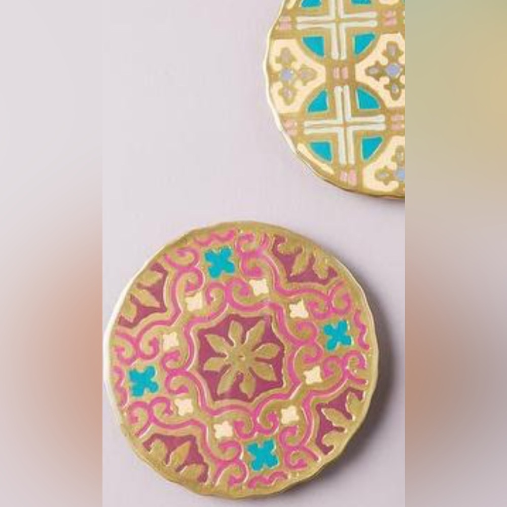 Anthropologie Aliye Geometric Patterns Metal Drink Coasters, Set of 4, NWT - Picture 3 of 3